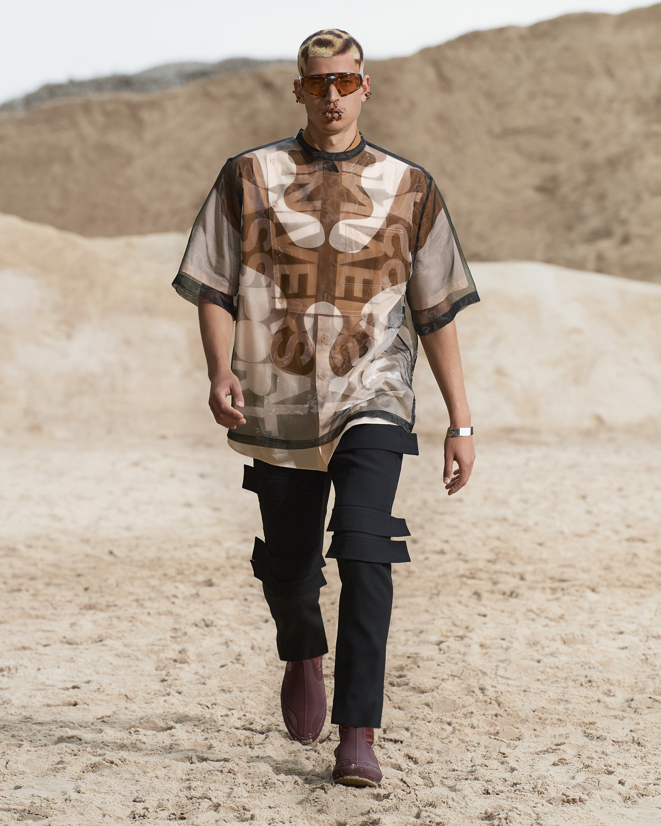 BURBERRY | MENSWEAR SPRING/SUMMER 2022